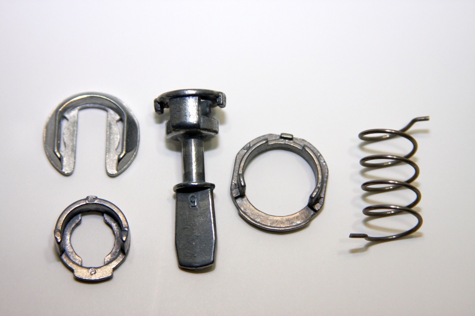 VW Golf Jetta IV Door Lock Repair Kit Front Left/Right - Europe made