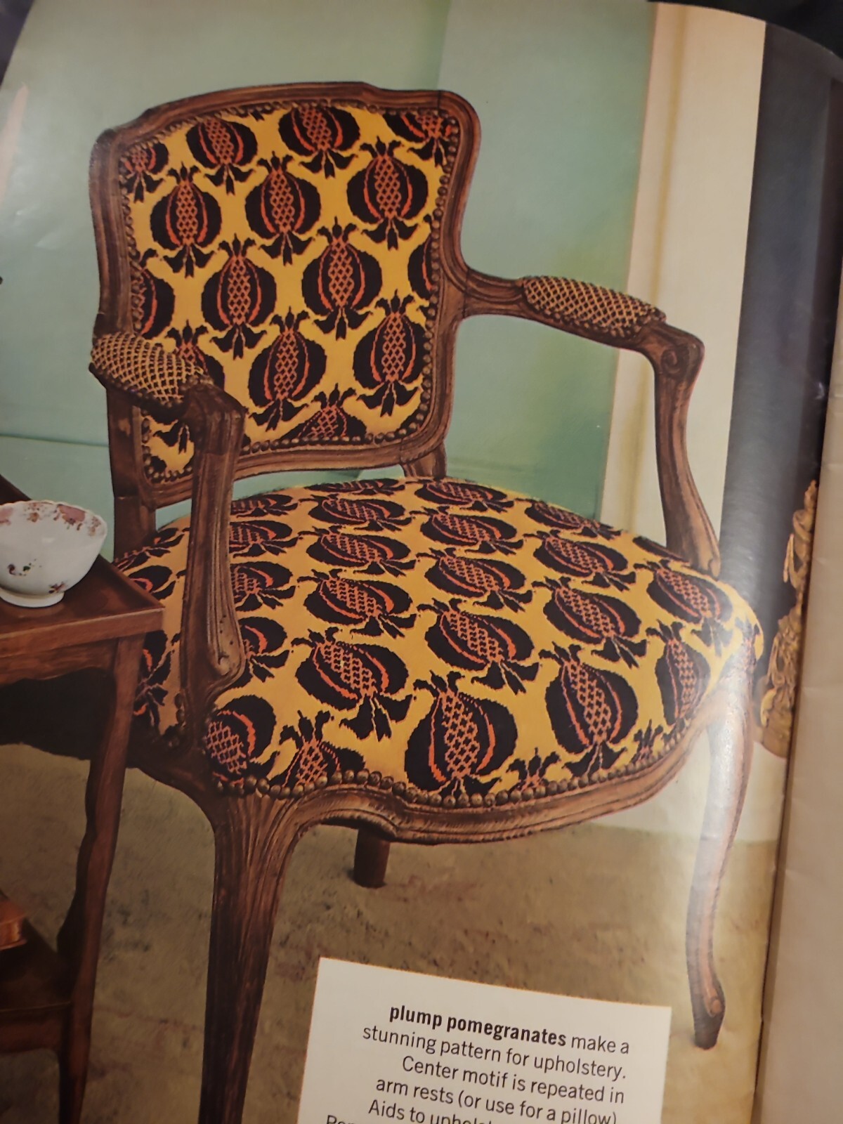VINTAGE 1974 MCCALL'S NEEDWORK & CRAFTS NEEDLEPOINT VOLUME 3 B2