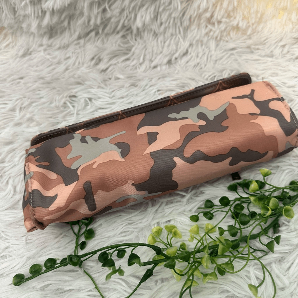 Lug Camo Pink Gray Pill Organizer / Multipurpose Case Lightweight