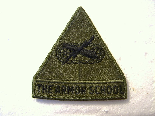 THE ARMOR SCHOOL PATCH SUBDUED:K7