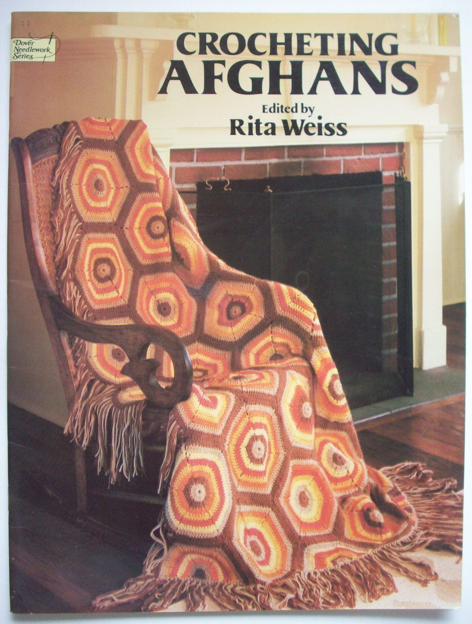 Crocheting traditional design afghans blankets throws 20 designs