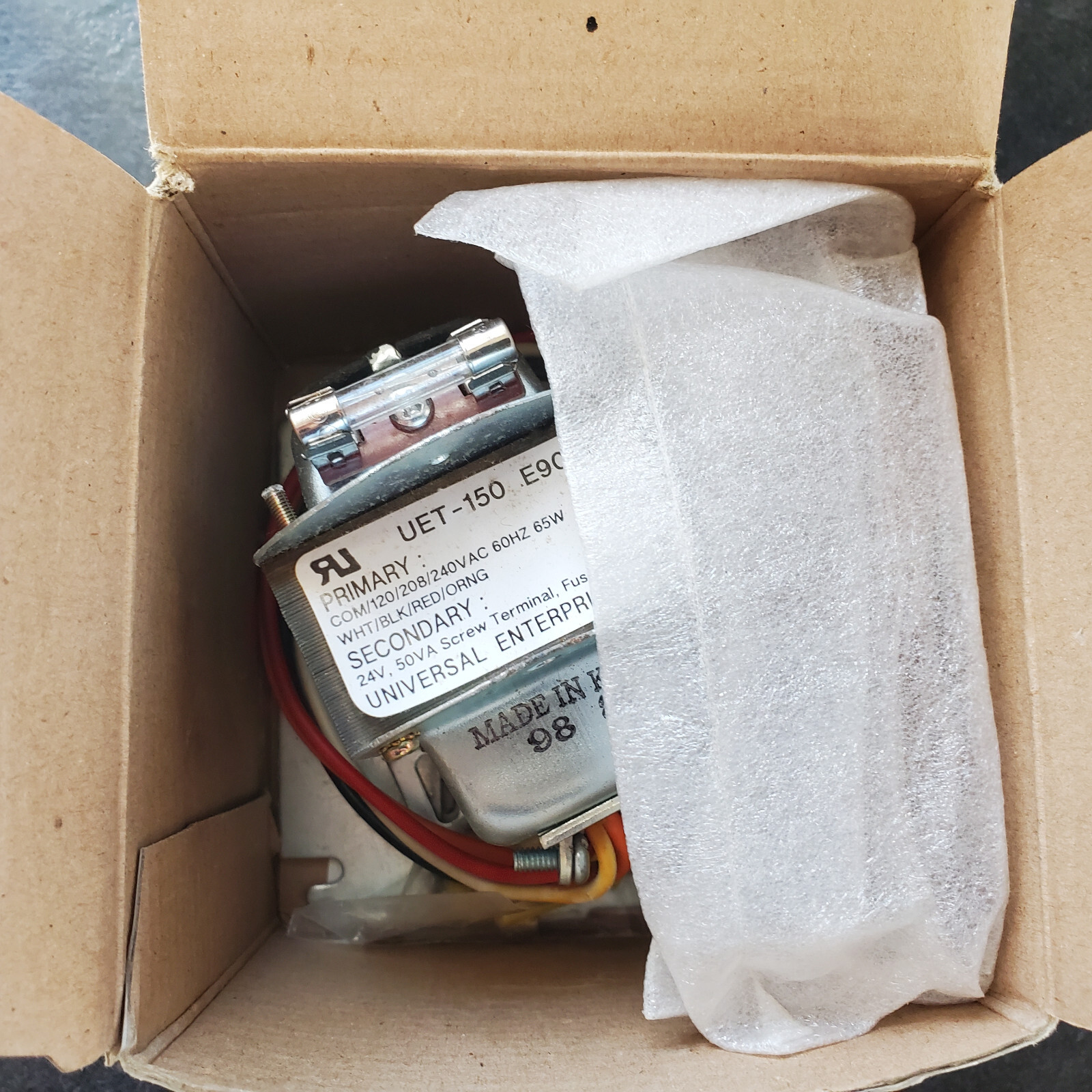 UNIVERSAL ENTERPRISES UET 150 MULTI-TAP TRANSFORMER NEW IN BOX