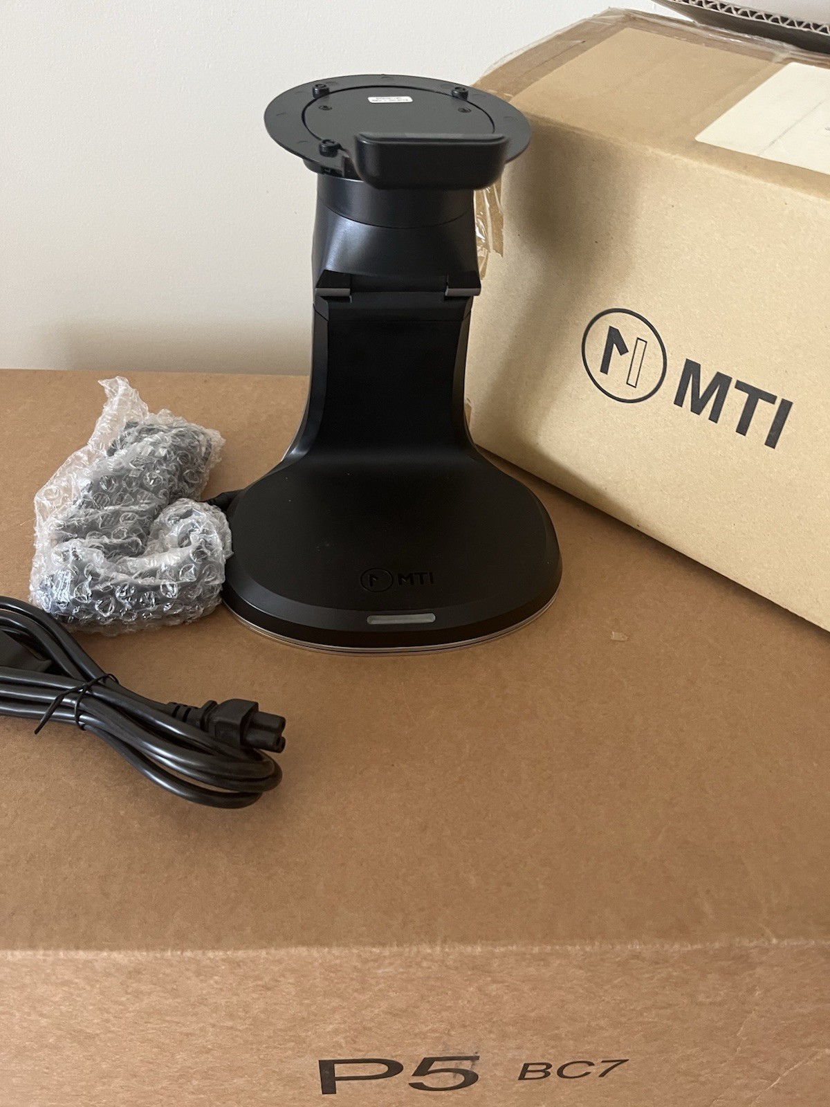 MTI Enterprise Tablet Pro POS Stand w Power Supply