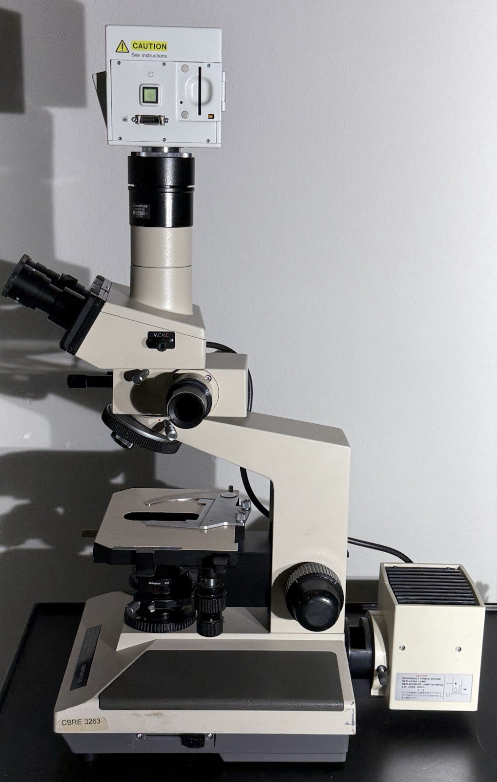 Olympus BH-2 BHS Microscope Trinocular w/ Olympus DP10 Digital Microscope Camera
