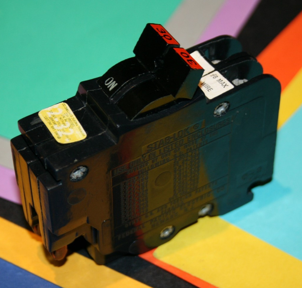 FEDERAL PACIFIC 30 AMP 2-POLE BREAKER TYPE NC THIN DOUBLE POLE