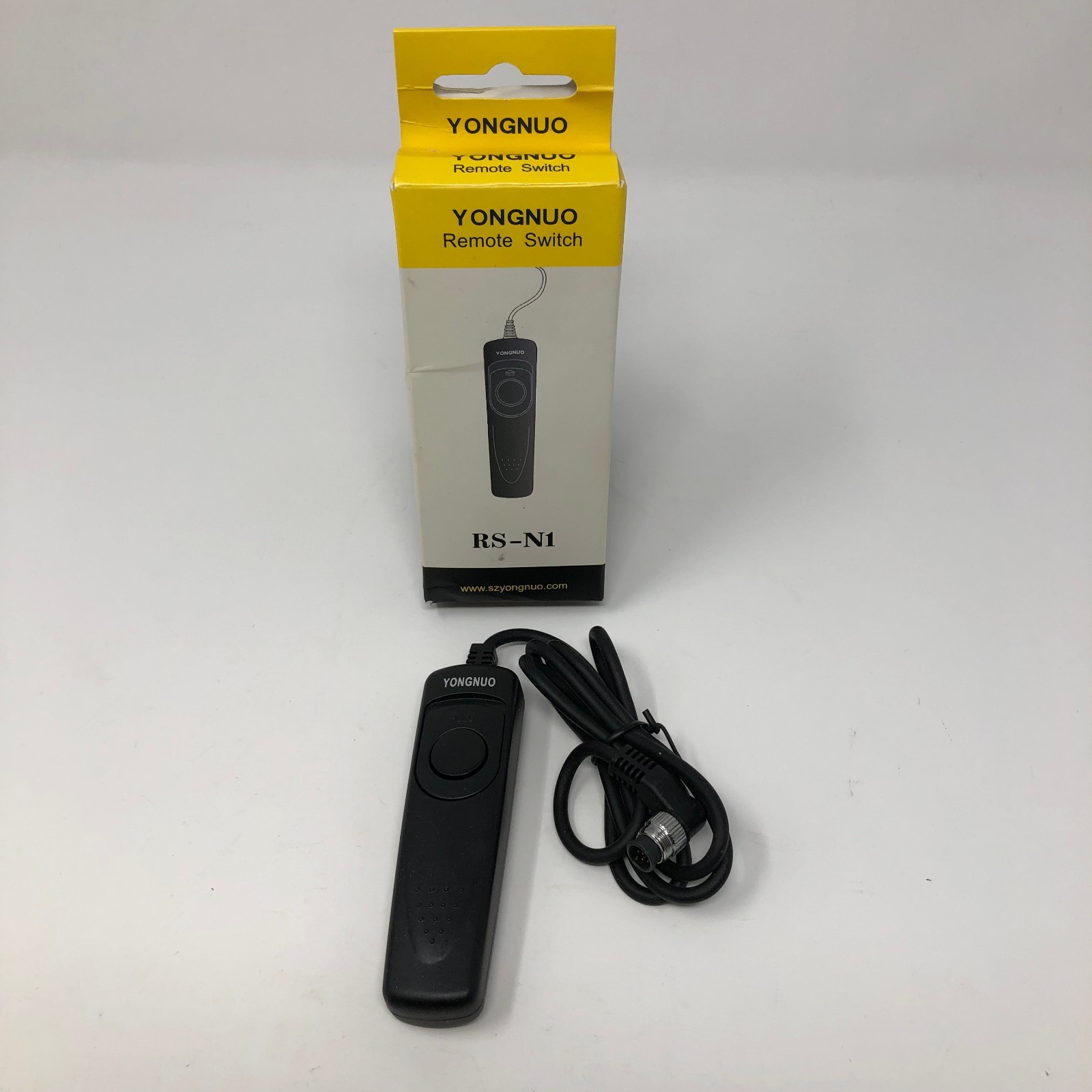 NEW in Package Yongnuo RS-N1 Wired Remote Switch for Nikon Camera