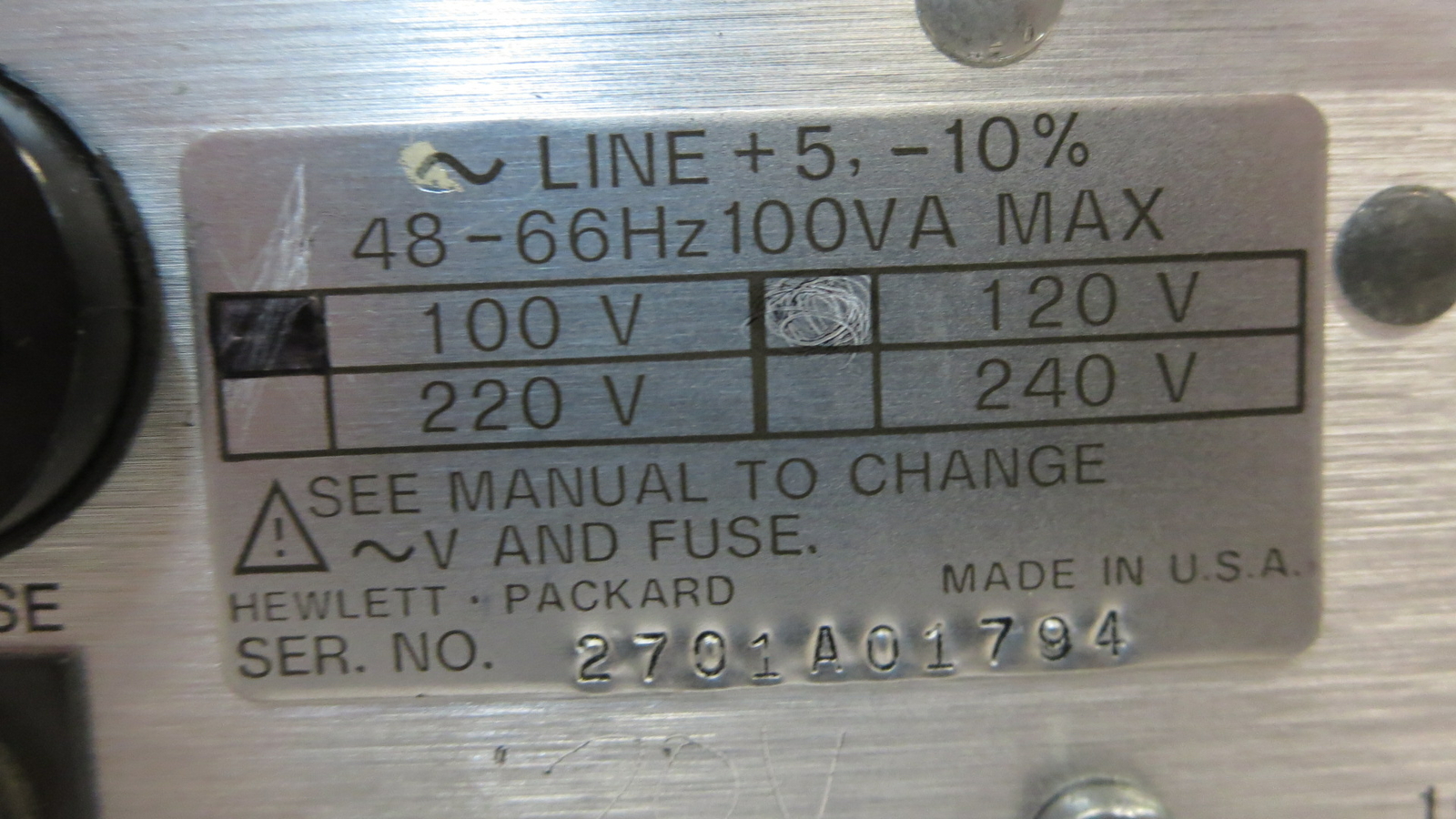 HEWLETT-PACKARD 3336A SYNTHESIZER /LEVEL GENERATOR