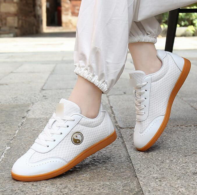 New Unisex Mesh Kung fu Tai chi Shoes Summer Martial arts Wushu Sports Sneakers