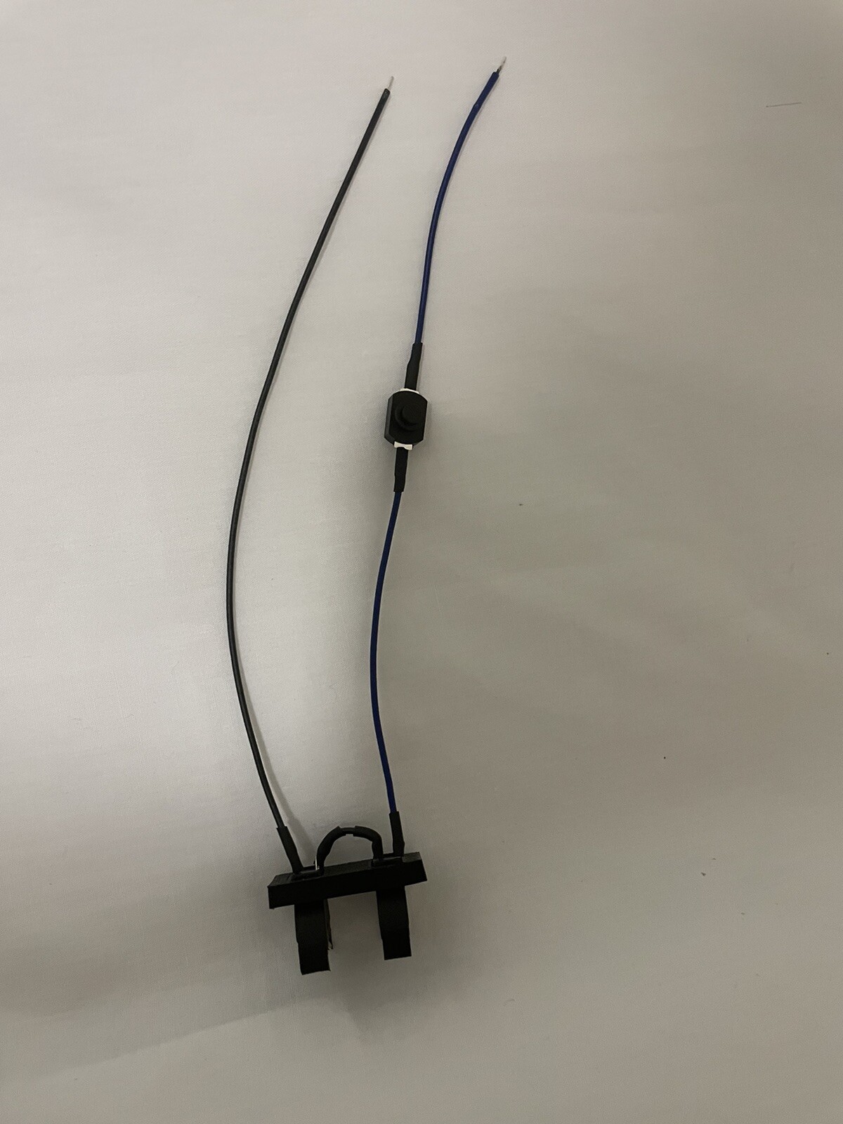6V Output Battery Holder with ON/OFF Switch for Small Portable/Wearable Projects