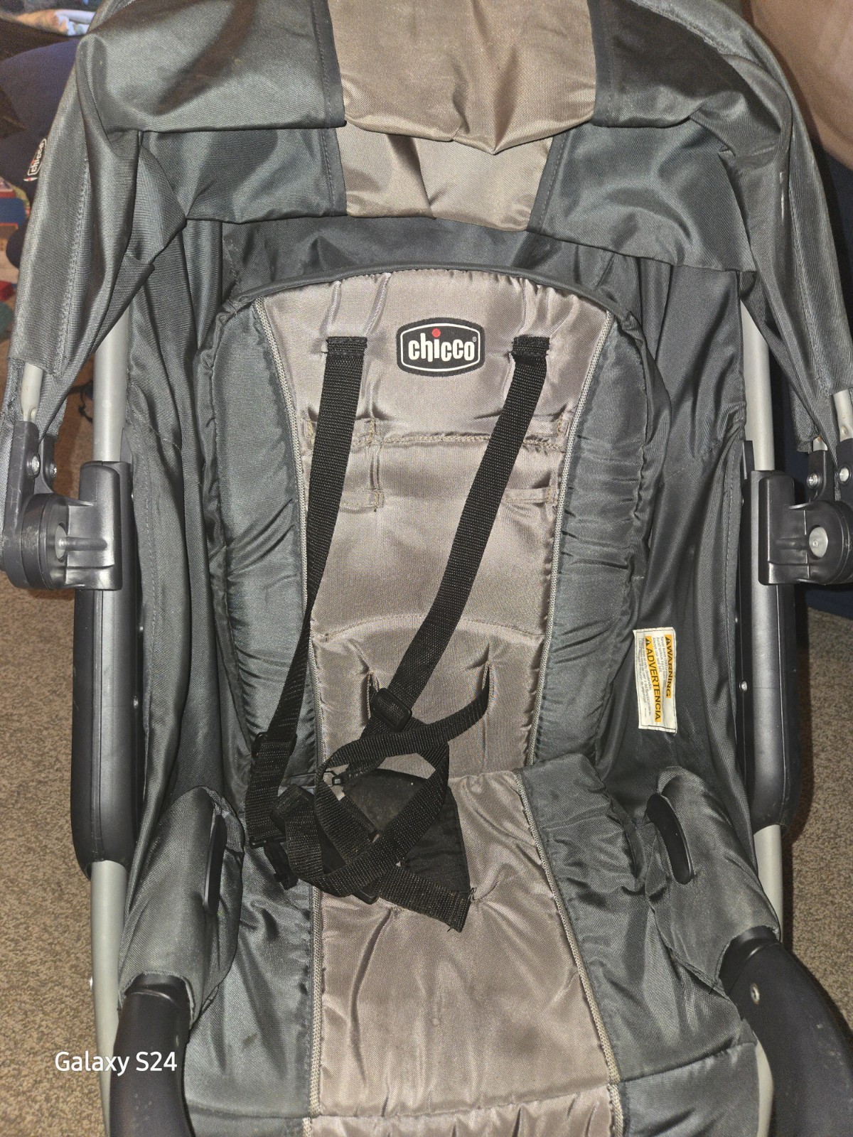 Chicco Viaro Stroller Lightweight Quick Fold Graphite EUC 3 wheel Baby Travel