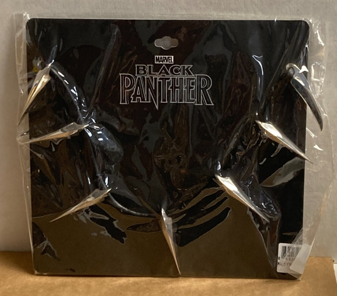 Bio World Marvel Black Panther’s Claw Necklace Officially Licensed