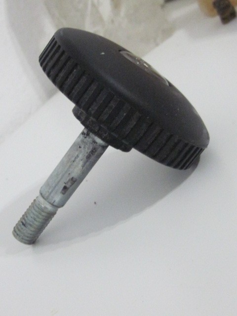 Ekornes Stressless Silver Tag Glide Wheel Knob with the Bolt chair recliner S3