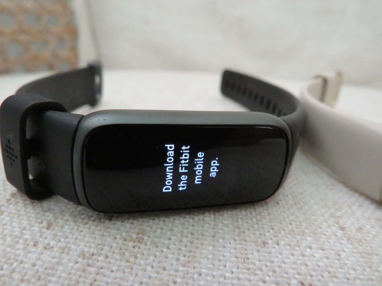 Fit Bit Luxe Smart Tracker