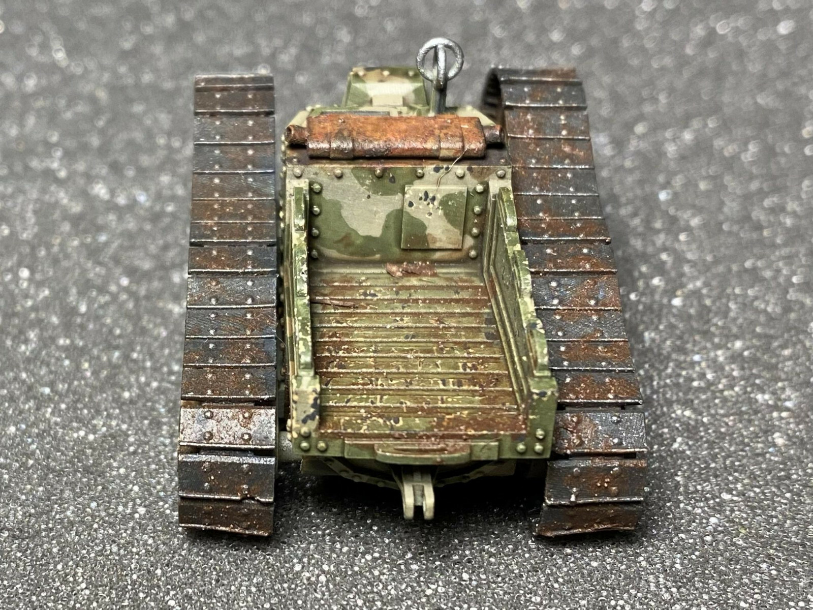 Renault Pattern Cyclops Demolition Vehicle compatable with warhammer 40k
