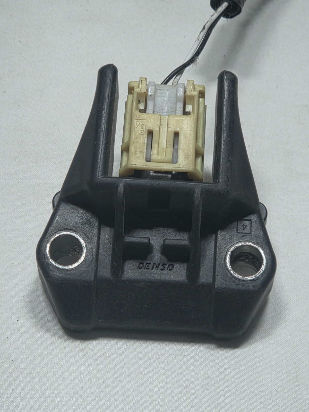 2015-2020 TOYOTA SIENNA FRONT SENSOR OEM 89173-08040 (E2) 13