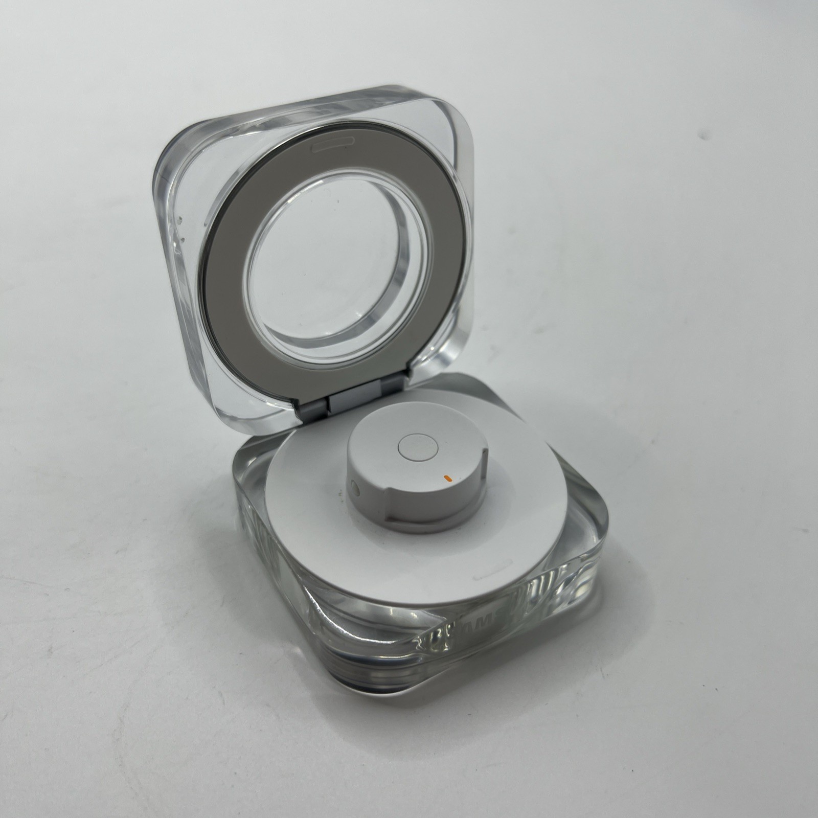 Genuine Samsung - Galaxy Ring Charging Case Size 13 - White