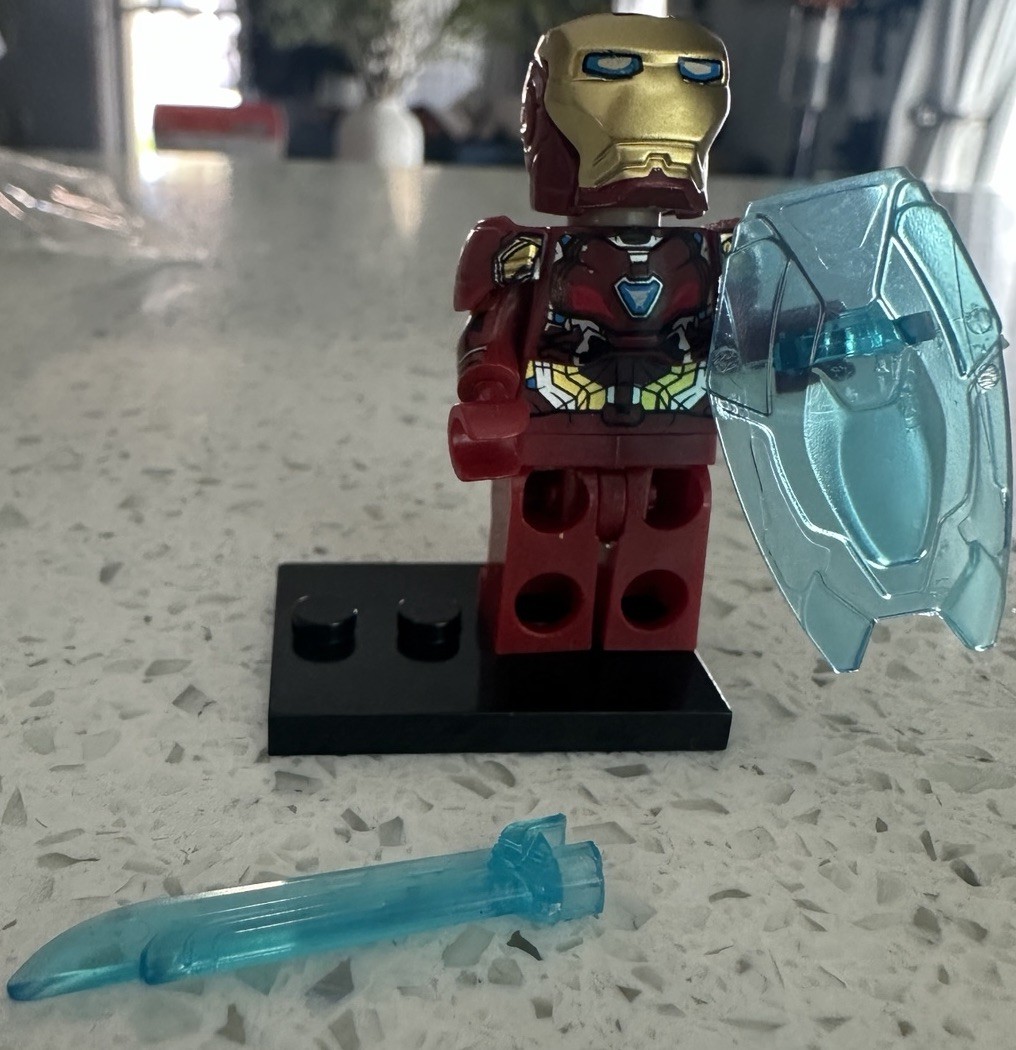 LEGO Iron Man Minifigure - Shield Sword Marvel Avengers Tony Stark