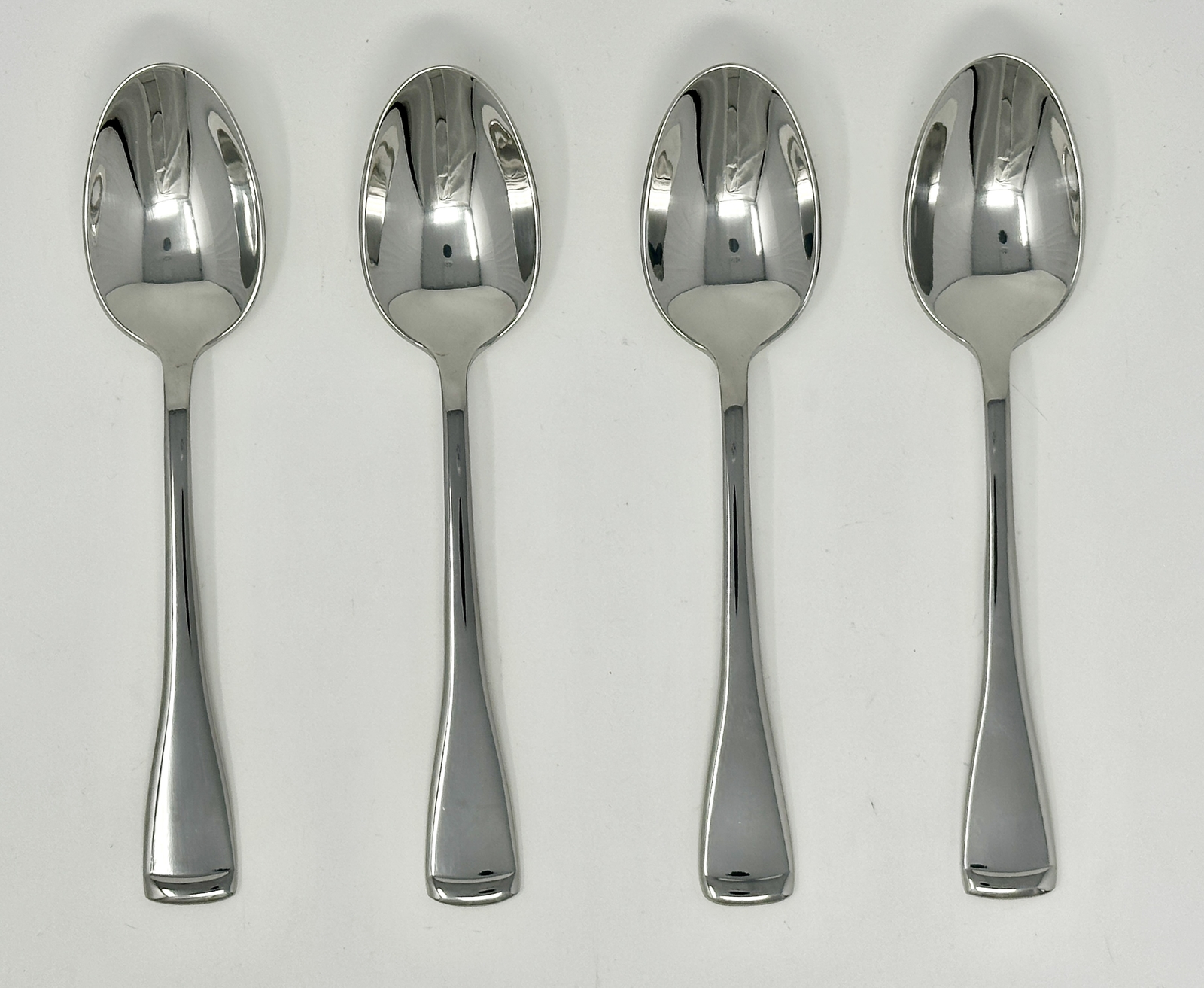 Oneida Surge Set of 4 Dinner / Oval Bowl Soup Spoons 7 1/8"