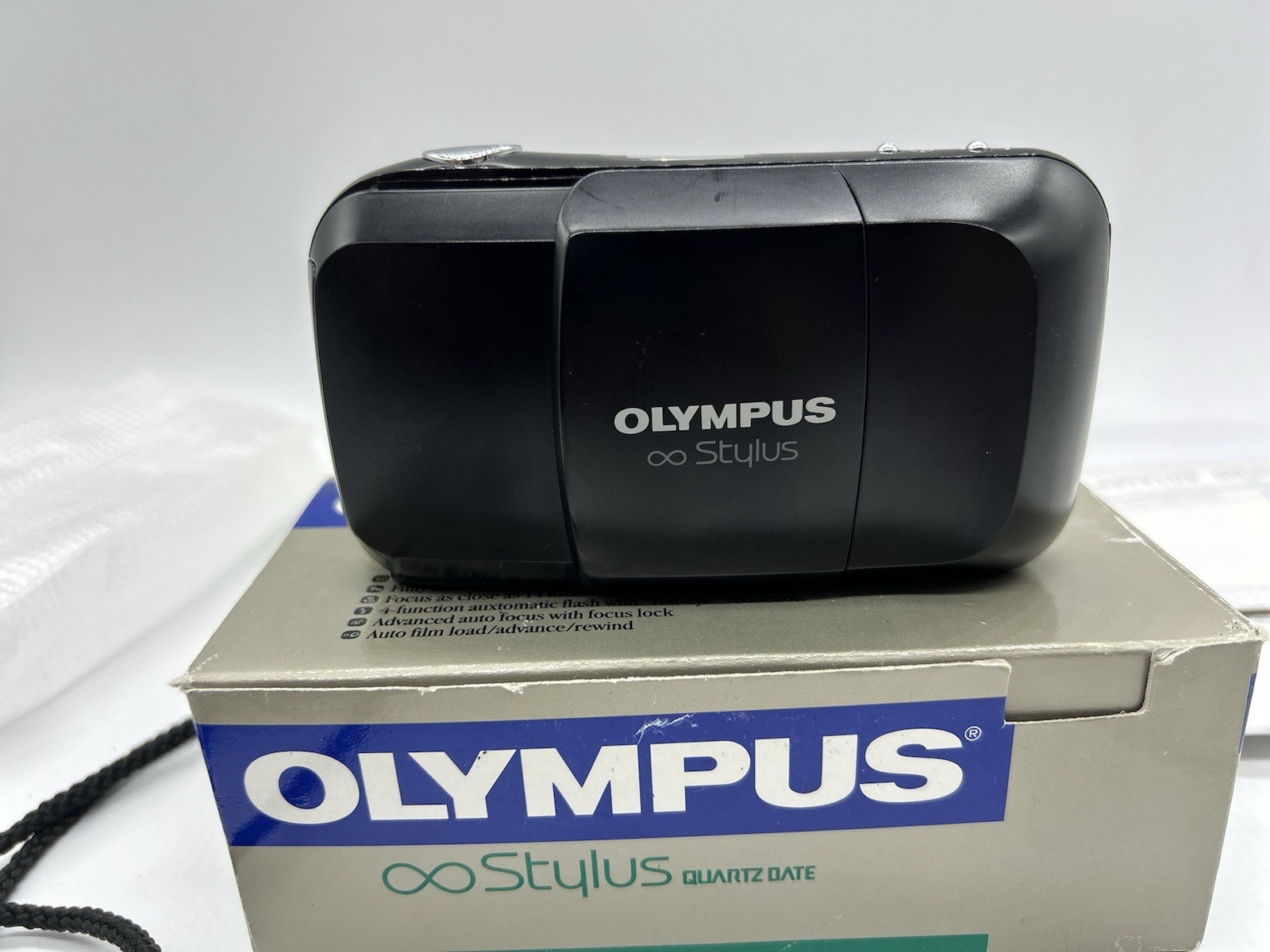 Olympus Stylus AF Infinity mju 35mm Film Camera Perfect condition w/ paperwork
