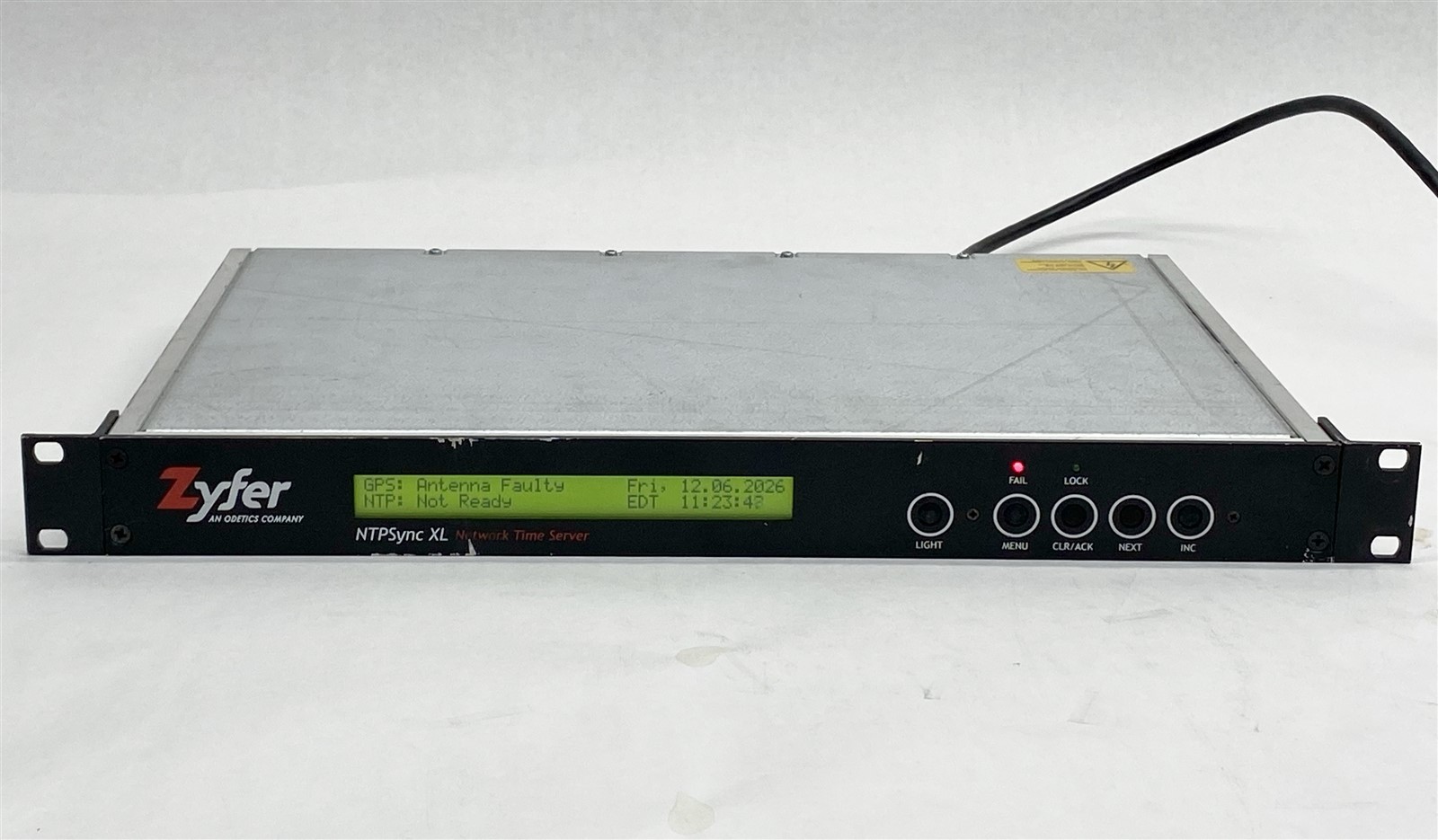 FEI Zyfer NTPSync XL GPS Disciplined NTP Network Time Server 030610002700