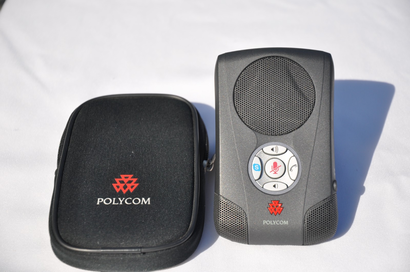 Polycom Communicator C100S USB Desktop Speaker Phone Microphone Skype Charcoal