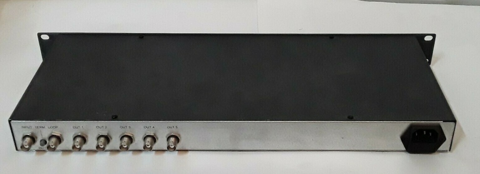 Kramer VM-1015 1:5 Composite Video Distribution Amplifier Distributor