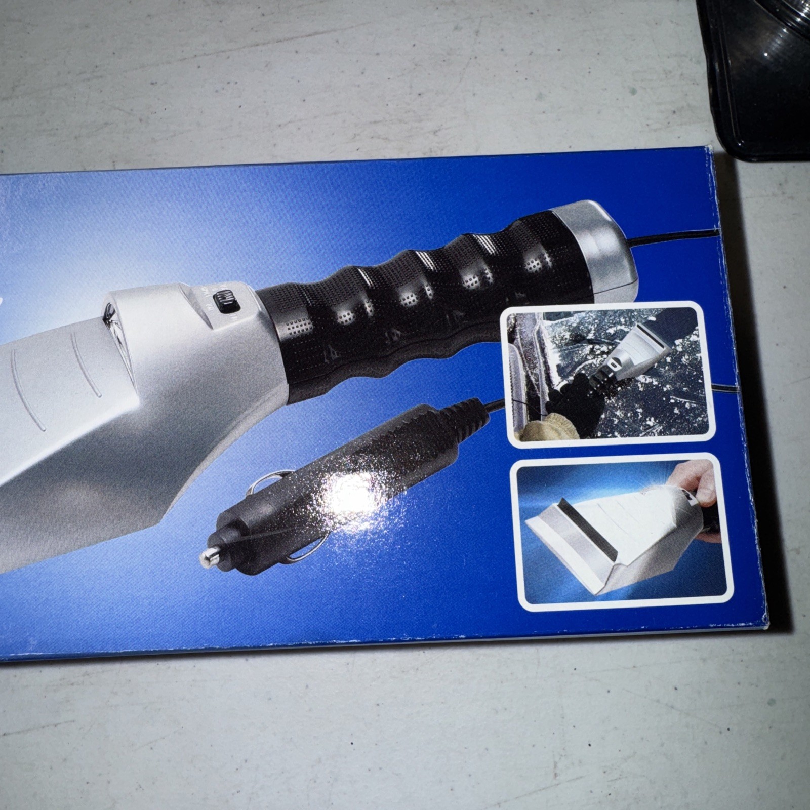 Totes Heated Auto Ice Scraper & Squeege 15 Ft 12 V DC New