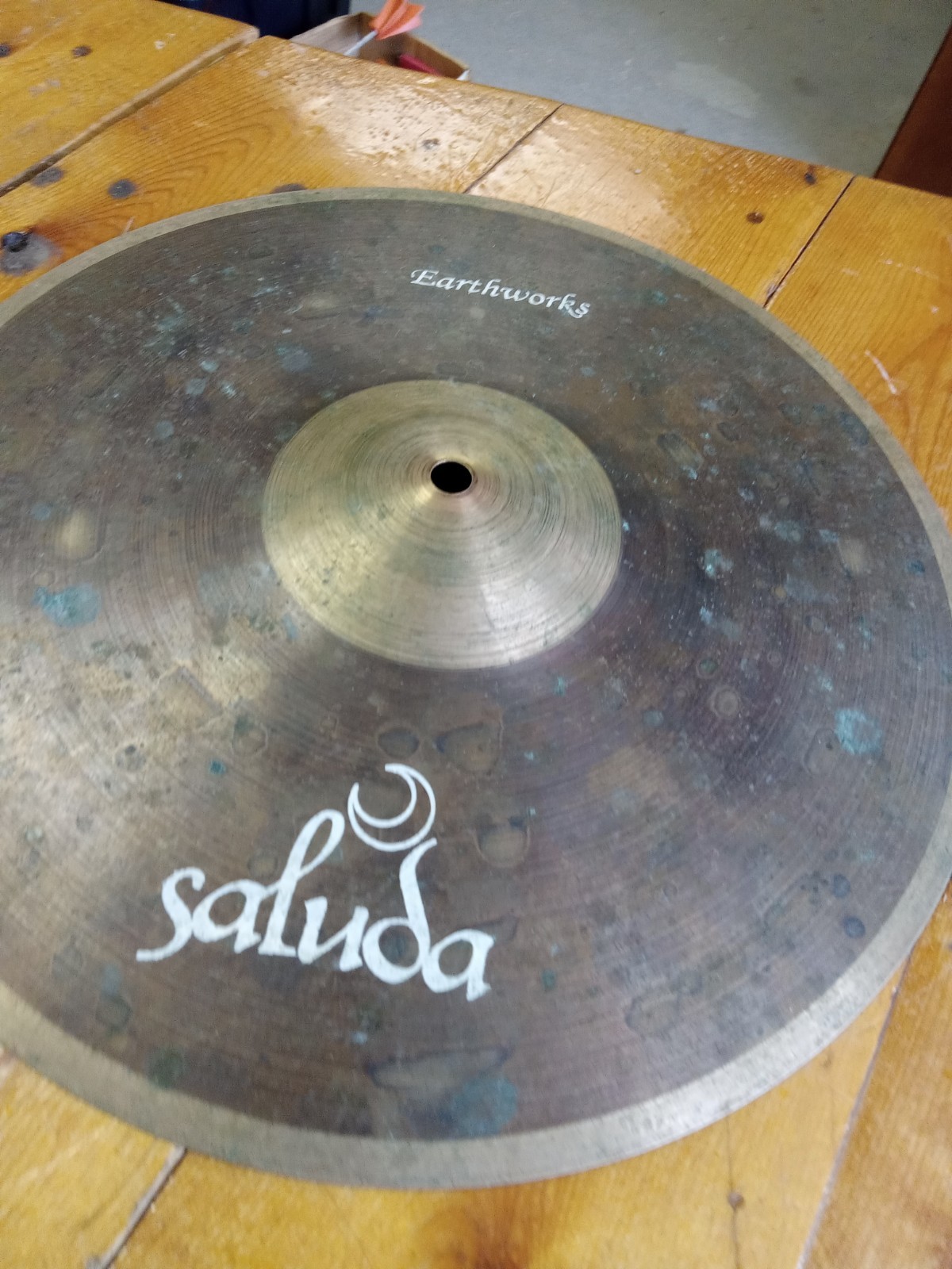 Saluda Earthworks 15" Pair (P03065895) No Issues Strait