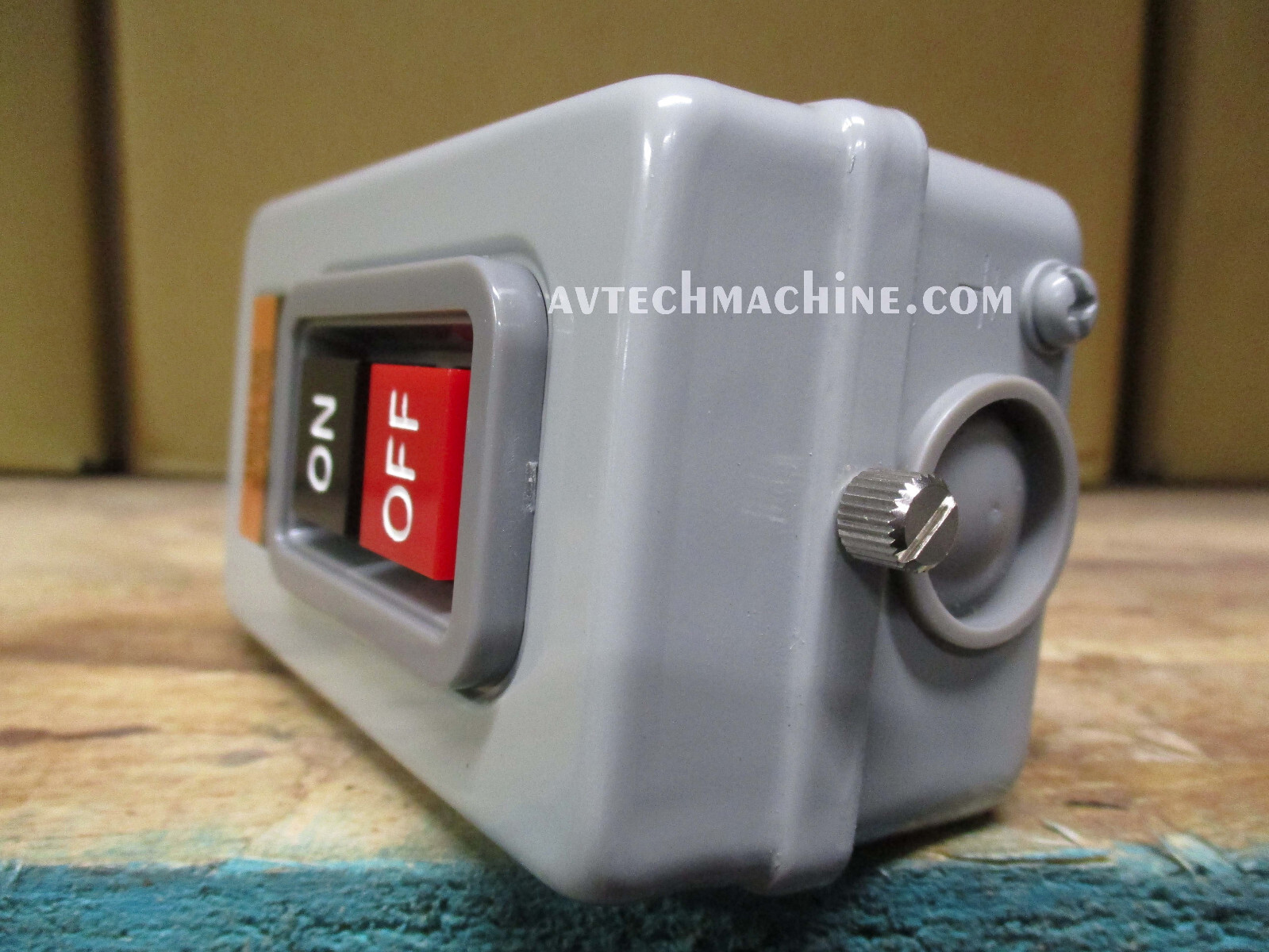 TBSN-330 Tend Push Button Switch 30A 3.7Kw