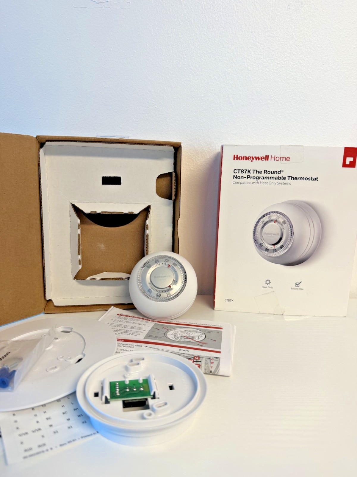 ✅ Honeywell CT87K1004 Non- Programmable Thermostat - White
