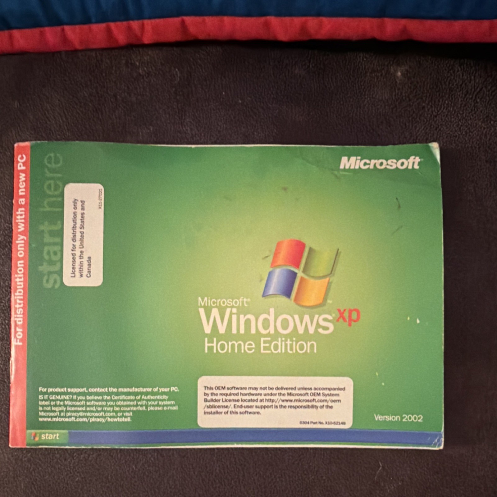 Microsoft Windows XP Home Edition 2002 OEM CD, English, 1 Device (X05-62548)