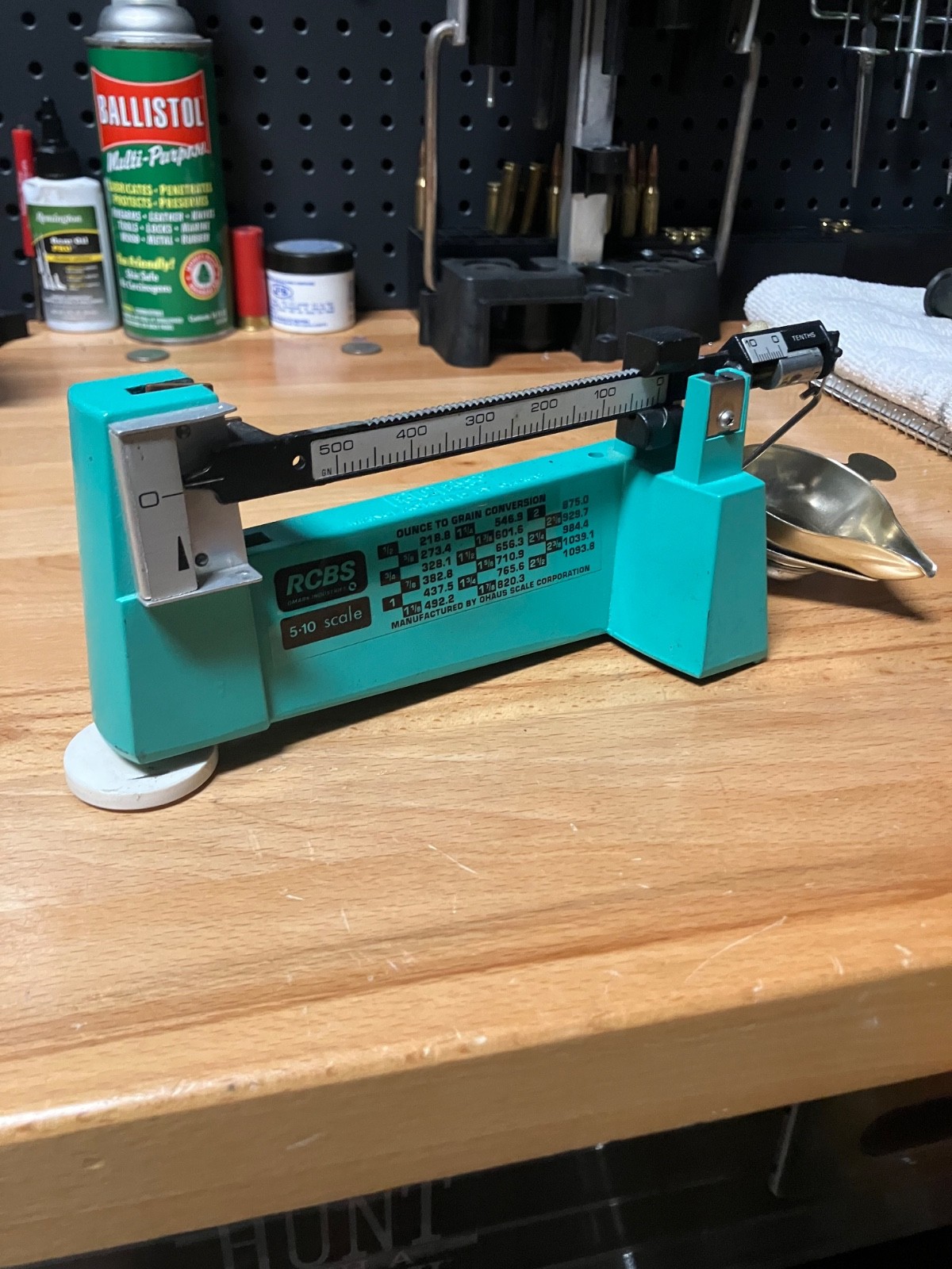 RCBS 5-10 powder scale