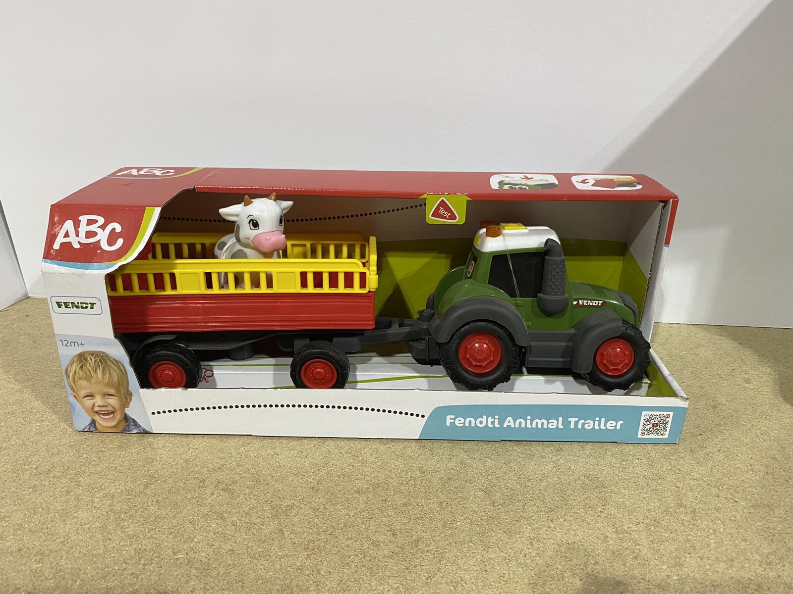Happy Fendt Lights And Sound Tractor With Animal Trailer by Dickie Toys