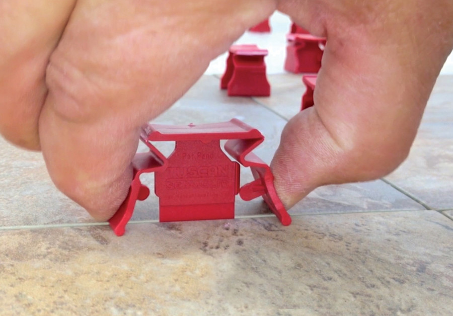 Tuscan White SeamClip Leveling System Lippag free System