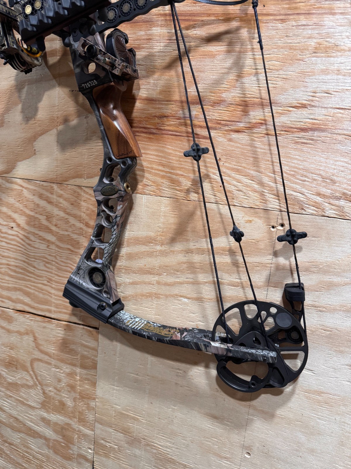 MATHEWS Switchback XT Left Hand 50-60# 27"