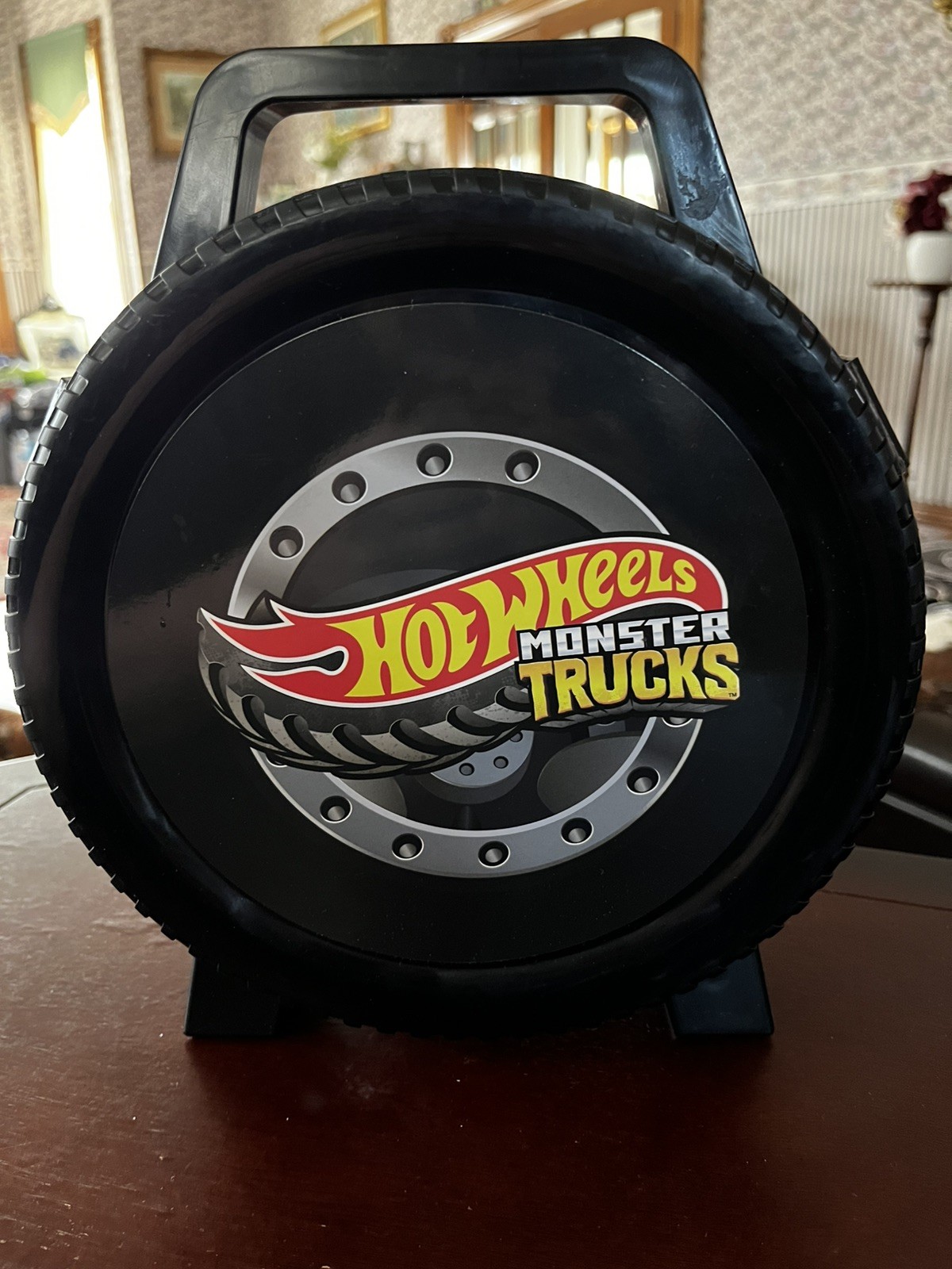 Hot Wheels Case Monster TrucksHolder Black Tire Holds Trucks/ Cars Garage