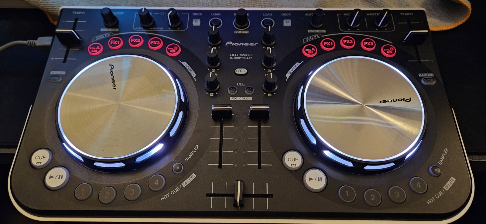 Pioneer DDJ-WeGO-W Compact Dual Deck Virtual DJ Controller System