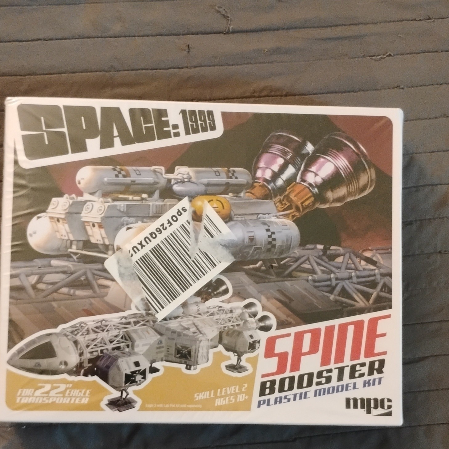 MPC Space: 1999 Spine Booster 1:48 Eagle Transporter Plastic Kit MKA043/06