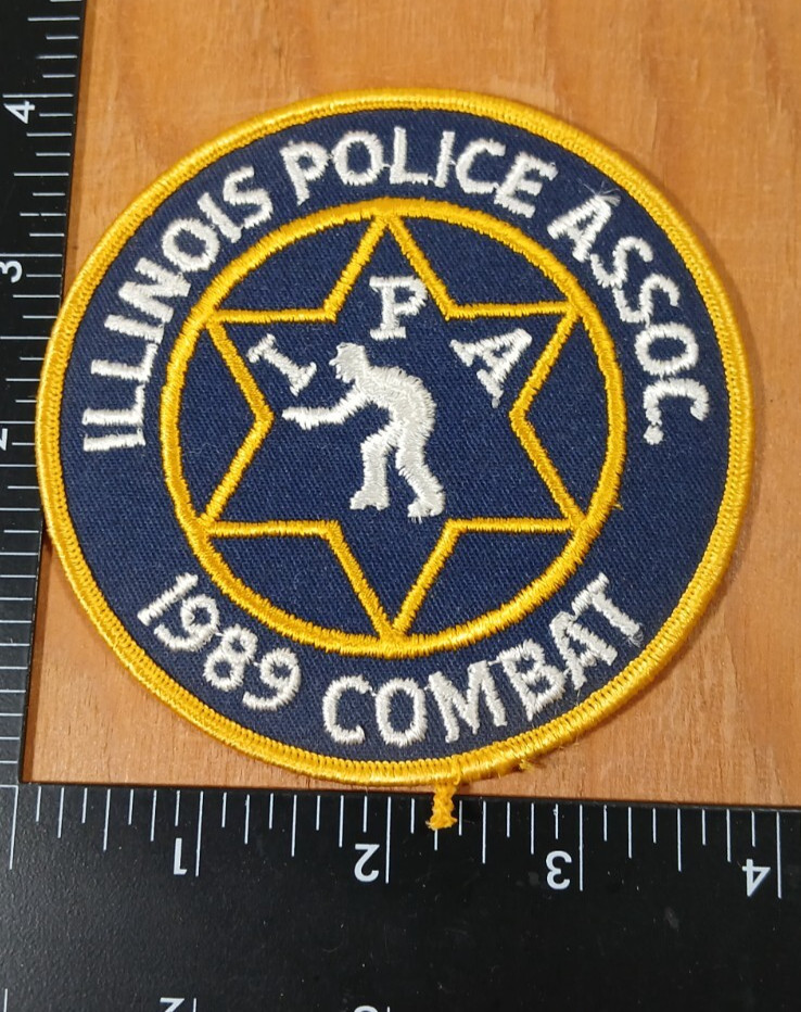 Illinois Police Association 1989 Combat patch