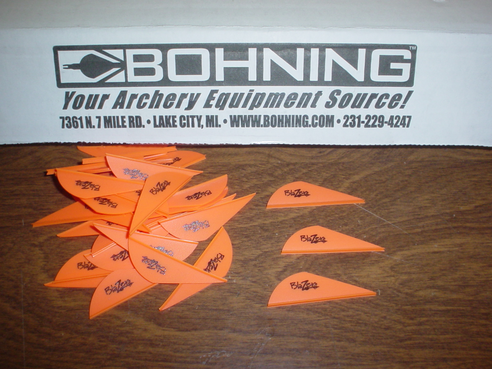36 Bohning 2" BLAZER Arrow Arrows VANES Archery NEON ORANGE
