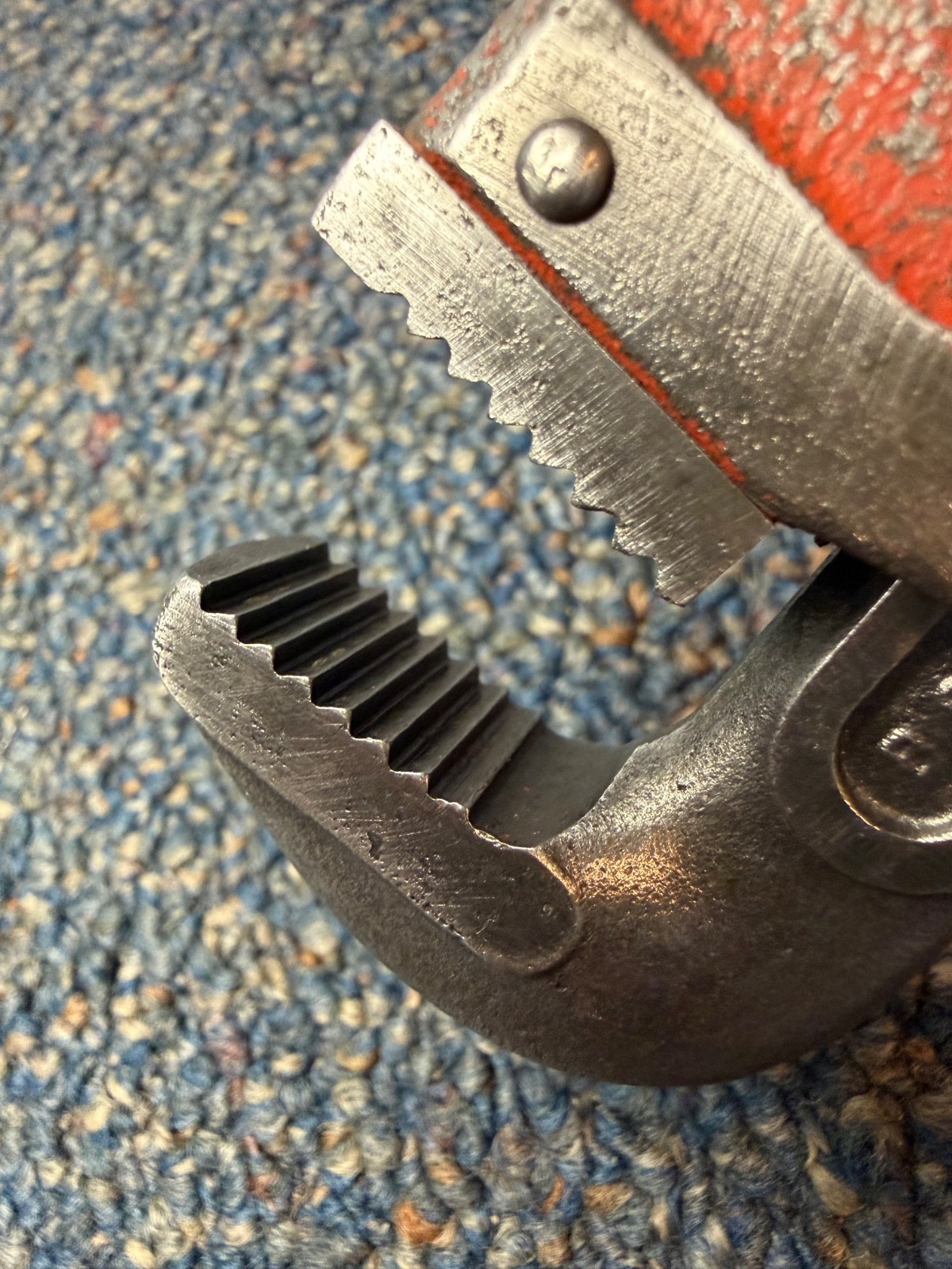 Vtg Ridgid 8" pipe wrench, vg condition