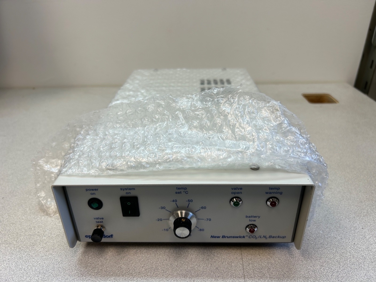Eppendorf New Brunswick CO2 & LN2 Controller Back-Up Module System - New