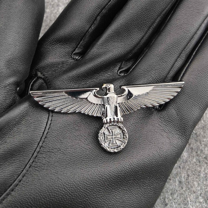 Germany Medal World War II Black German Eagle Military Brooches With Safety-Pin