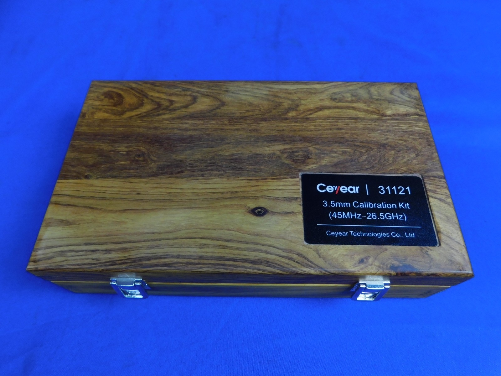 Ceyear 3.5mm Calibration Kit 31121(DC~26.5GHz)