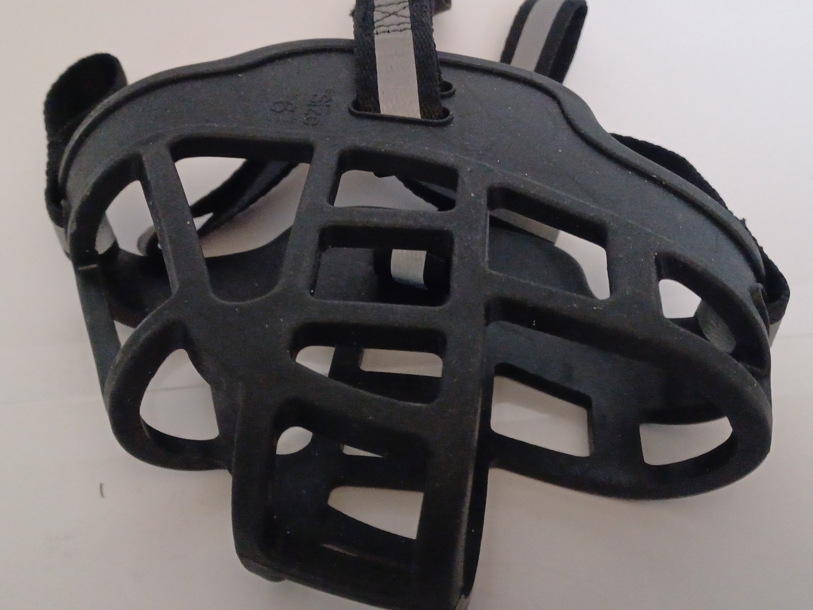 Dog Muzzle, Breathable Basket Muzzles for Small, Medium, Large Dogs, Size 6