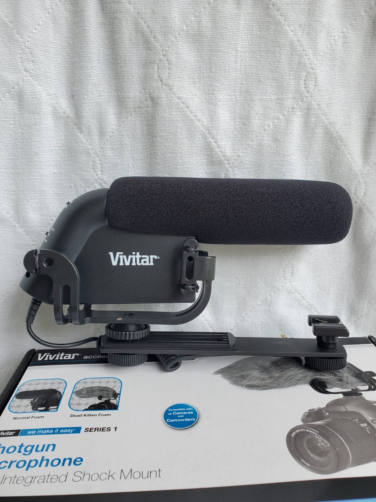 Vivitar Shotgun Microphone with Integrated Shock Mount Series 1 Untested