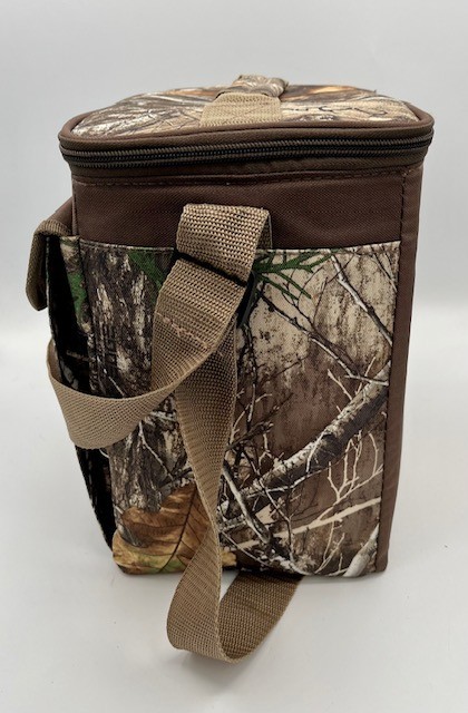 Igloo Realtree Camouflage Soft-Side Cooler Bag NWT