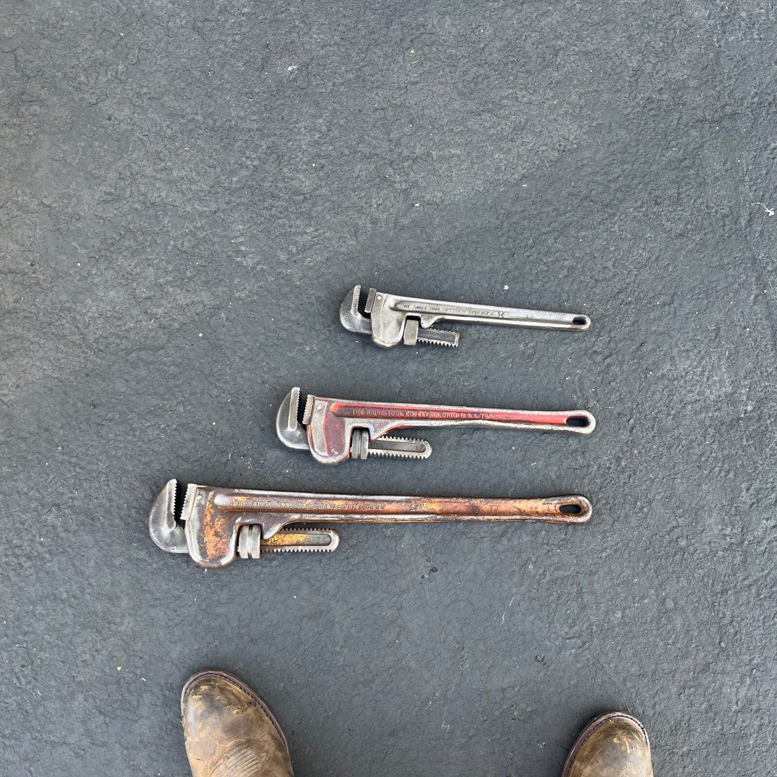 Ridgid pipe wrench set 24", 18", 14"