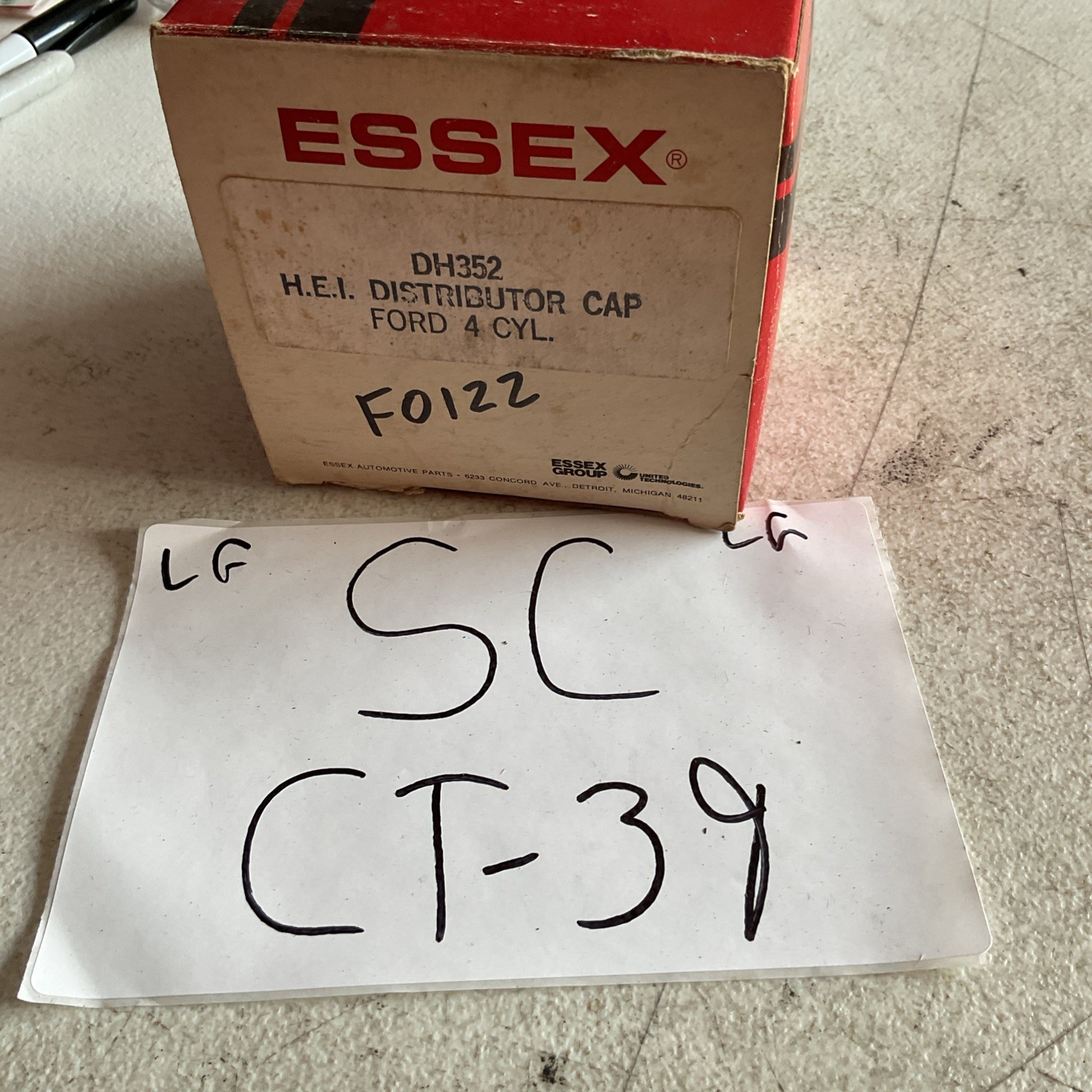 Essex Distributor Cap, DH352