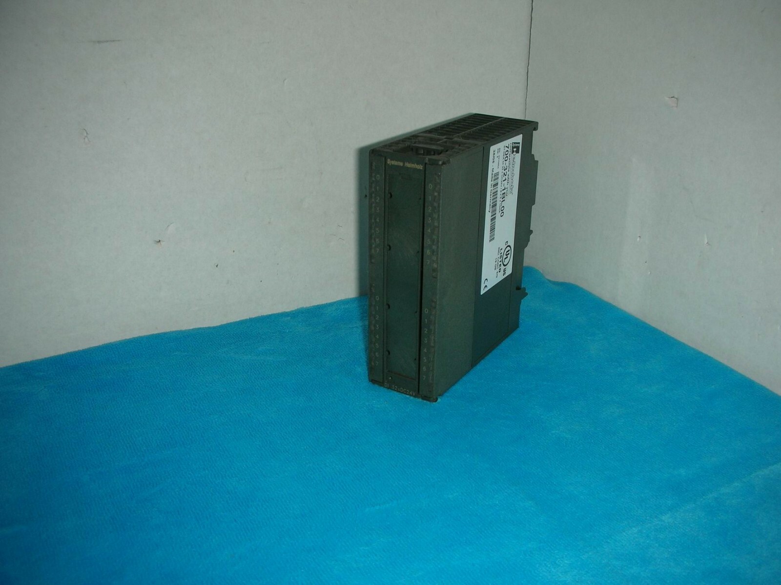 Helmhholz PLC 700-321-1BL00